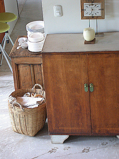 Un detalle de la casa ... se aprecian las pisadas de Jazz y Kenzo ... sellaron con sus patas al mejor estilo Hollywood!